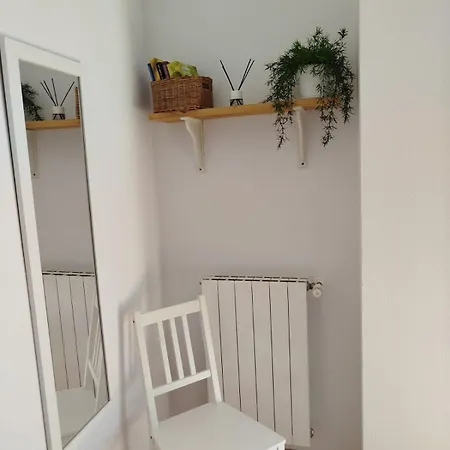 Acogedor En Lägenhet Huesca